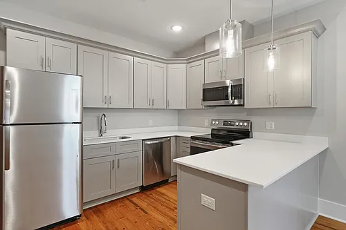 2617-19 Carondelet St #2619 Photo 1 2617-19 Carondelet St #2619 Photo 1