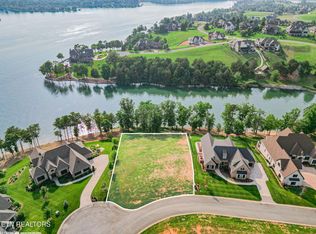 1556 Bower Ct, Lenoir City, TN 37772
