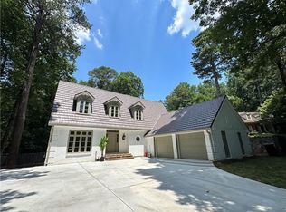 250 Seamarsh Ct, Atlanta, GA 30328