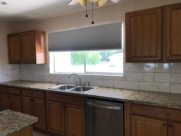 2nd image of 2511 Conway Blvd