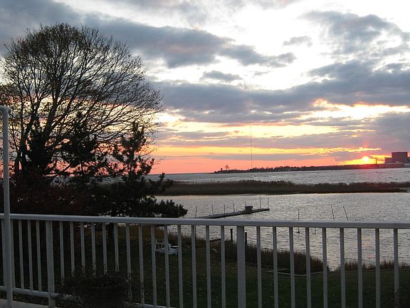 Sunset views to LI Sound