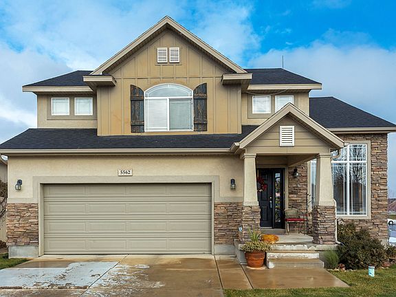 2nd image of 5562 W Cedar Dr