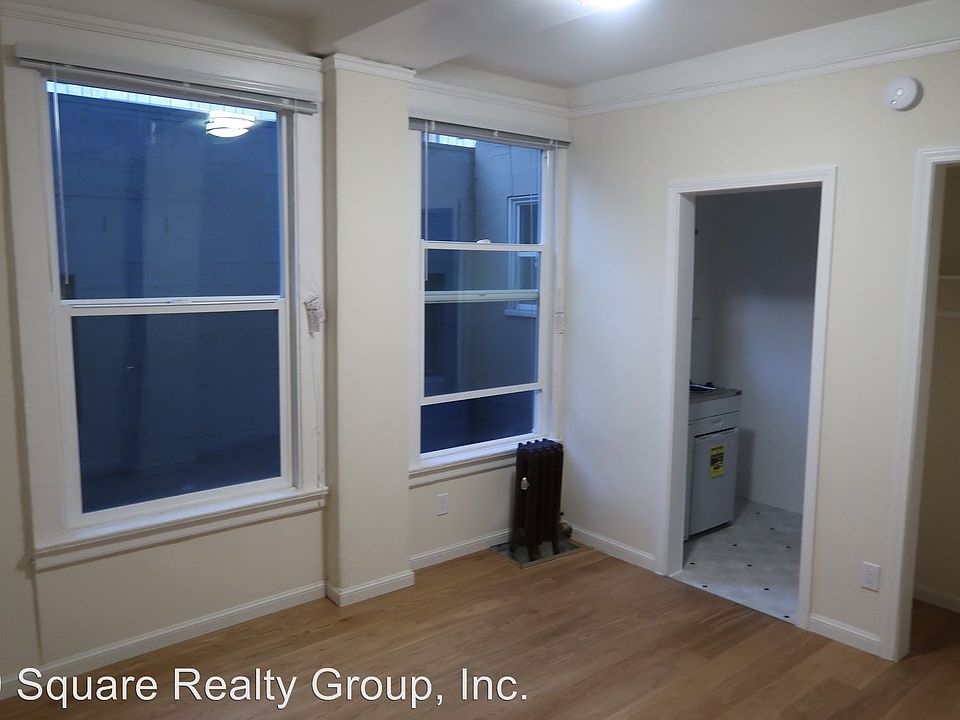 1st image of 81 9th St APT 204