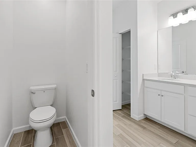 5637 SW 93rd St — Photo 21