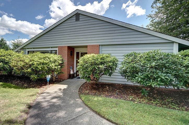 1st image of 8602 Onyx Dr SW Unit A