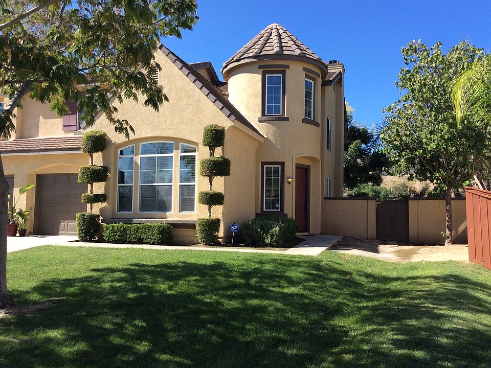 2nd image of 22375 Hayworth Ct