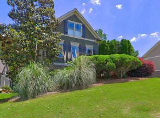 318 Highcrest Dr, Acworth, GA 30101