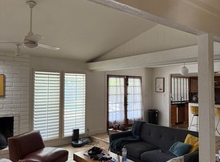 283 E Everglade Ave, Fresno, CA 93720