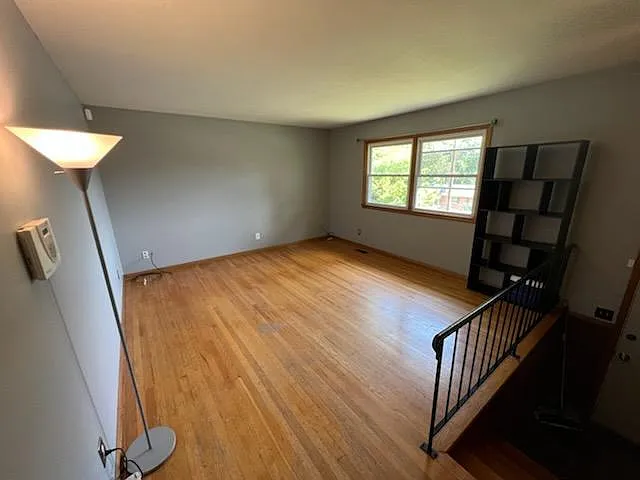 4 bed, 1650 sqft, $2,150 — Photo 2