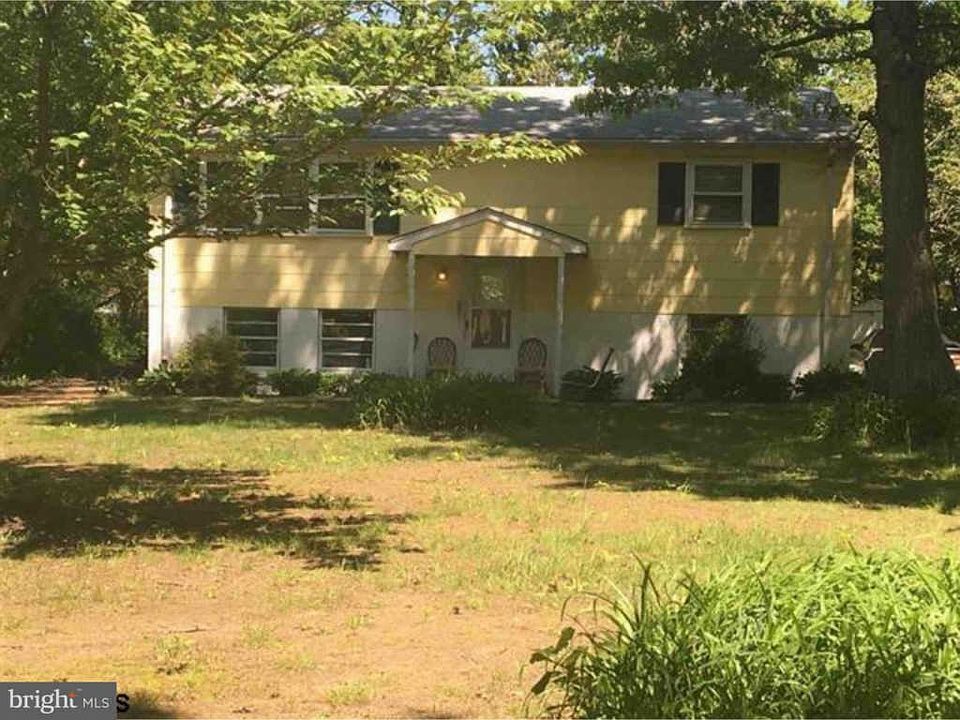 2nd image of 896 Vineland Ave