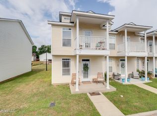 1131 Century Oaks Dr #A, Gulfport, MS 39507