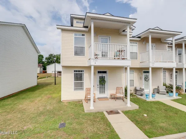 1131 Century Oaks Dr #A, Gulfport, MS 39507