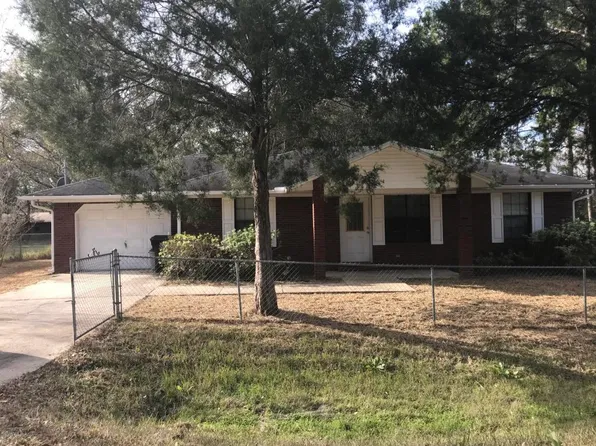 1013 Thompson St, Starke, FL 32091