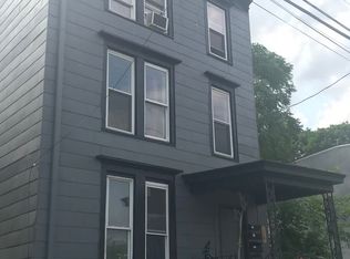 40 Lander St APT 3, Newburgh, NY 12550
