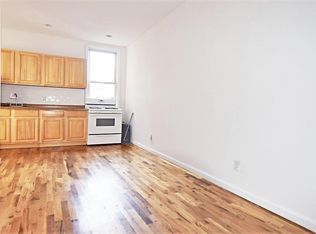 1919 Palmetto St, Flushing, NY 11385