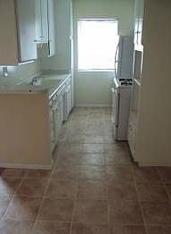 1st image of 817 N Hudson Ave APT 7