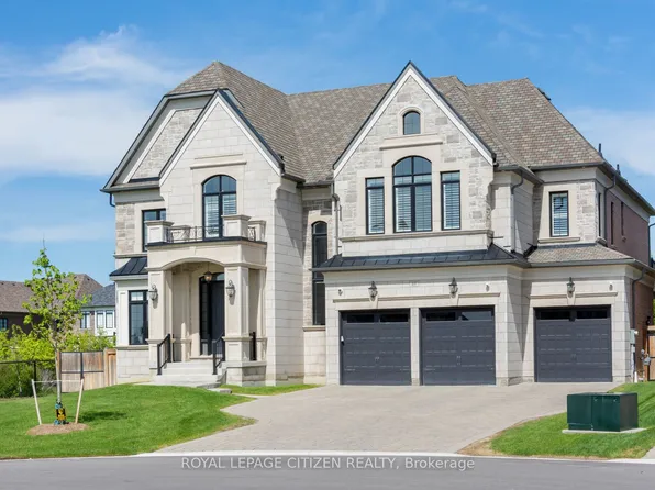 49 Mary Natasha Ct, Vaughan, ON L4H 4N7