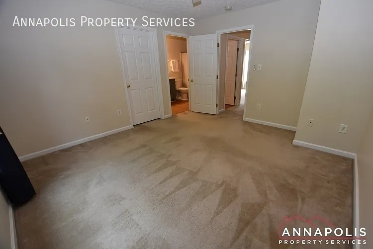 8735 Thornbrook Dr — Photo 15
