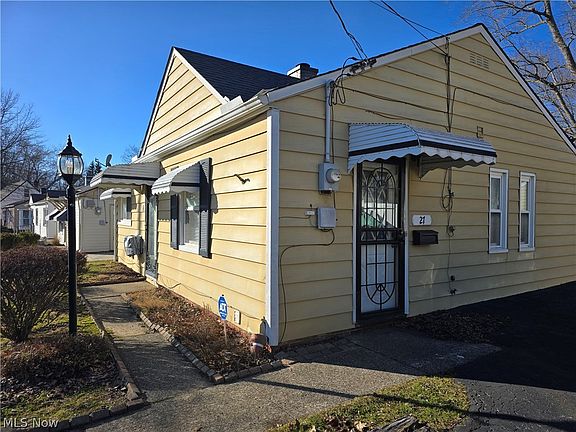 2nd image of 27 Grandmere Dr