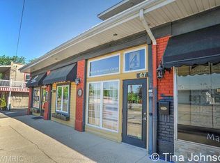 1 N Main St, Rockford, MI 49341