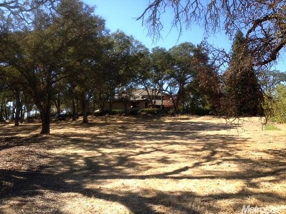 3rd image of 15426 De La Cruz Dr