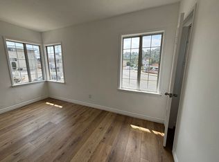 7427 Foothill Blvd #934030B33, Tujunga, CA 91042