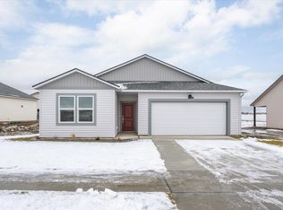 13541 W Crosswinds Ave, Airway Heights, WA 99001