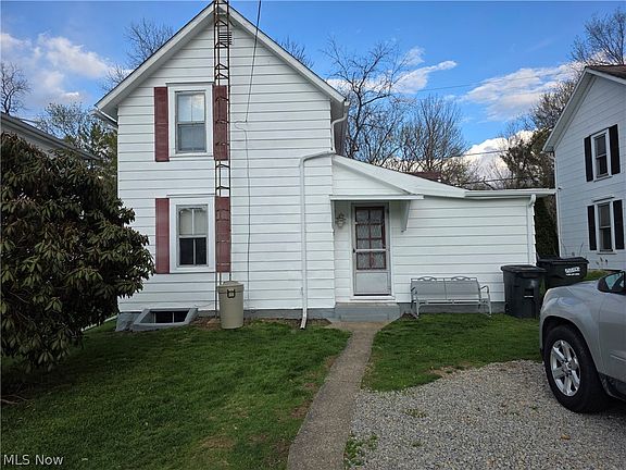 2nd image of 342 N Bridge St