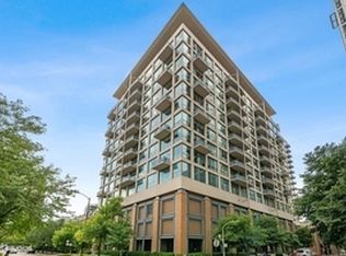 125 E 13th St Unit 1012, Chicago, IL