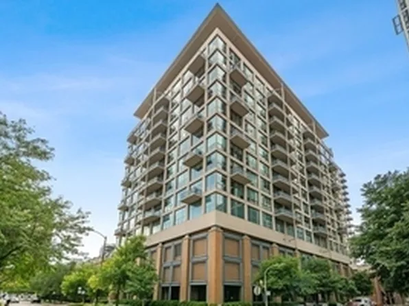 125 E 13th St Unit 1012, Chicago, IL 60605