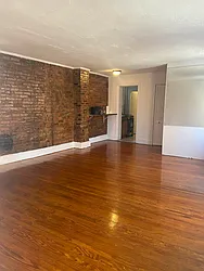 Rented by Aimee Grodanz, LREB