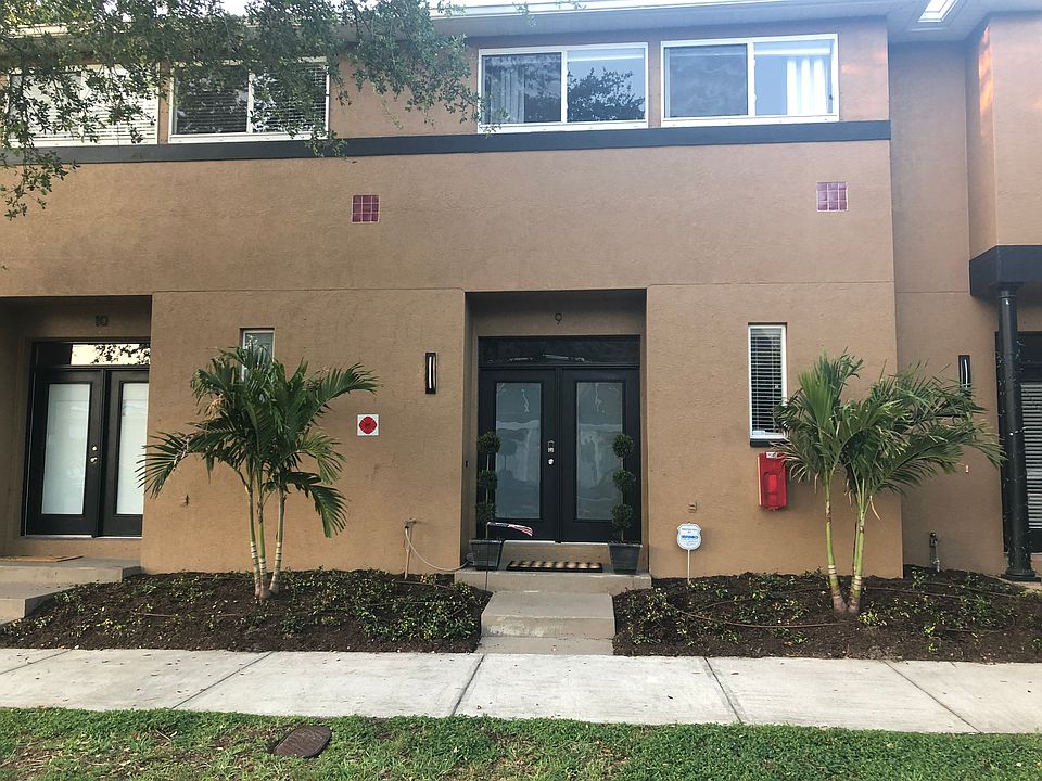 2nd image of 724 4th Ave S Unit 9