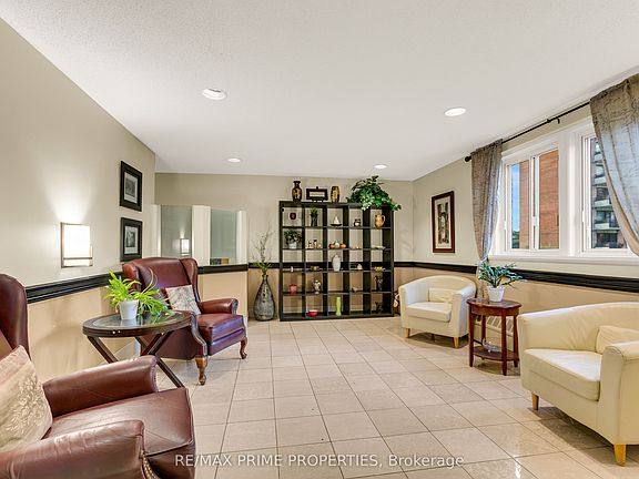 4th image of 1505 Baseline Rd #313