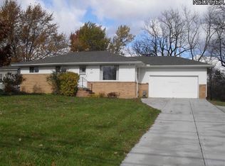 12021 Webster Rd, Strongsville, OH 44136