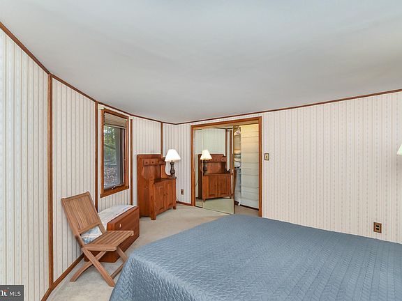5th image of 316 Plantation Dr