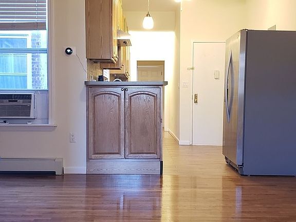 2nd image of 30-18 44th St #3R