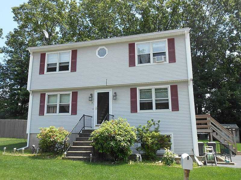 14 Patricia Dr, North Providence, RI 02904 Zillow
