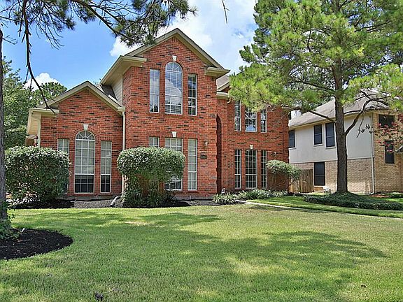 2nd image of 1010 Majestic Cove Ct