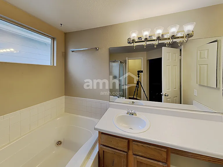 11468 River Run Pkwy — Photo 13