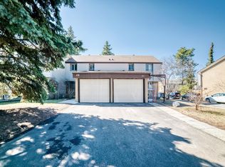 Grandin Village, Saint Albert, AB T8N 1R9