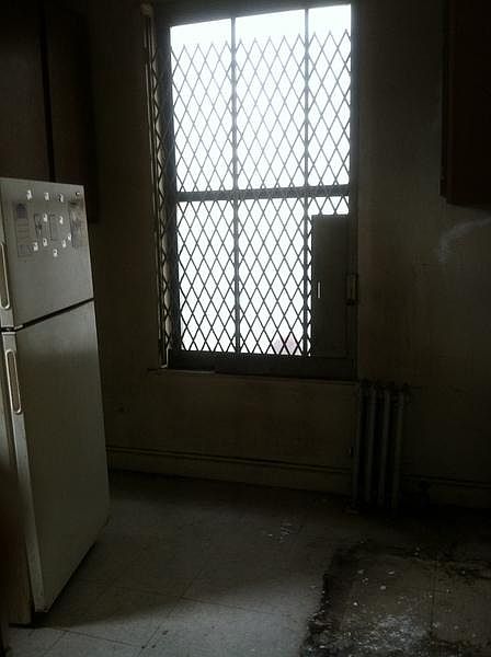 2nd image of 2145 Amsterdam Ave APT 1