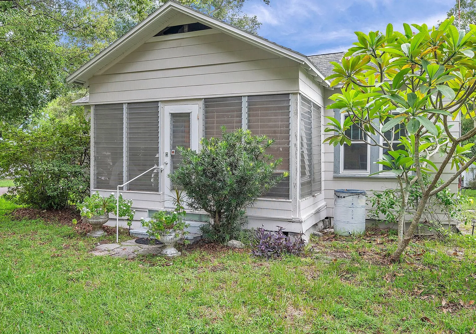 Charming Historic Gulfport Bungalow Near Downtown — Photo 1