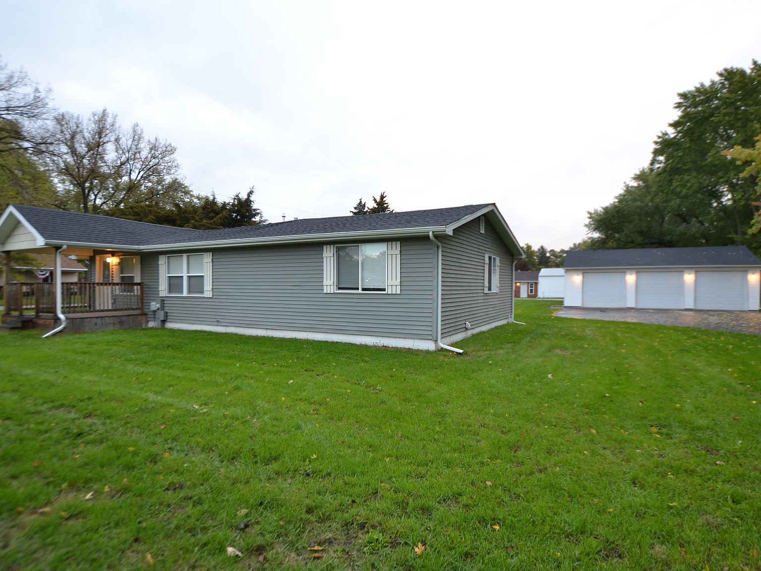 491 N Walker St, Braidwood, IL 60408 Zillow