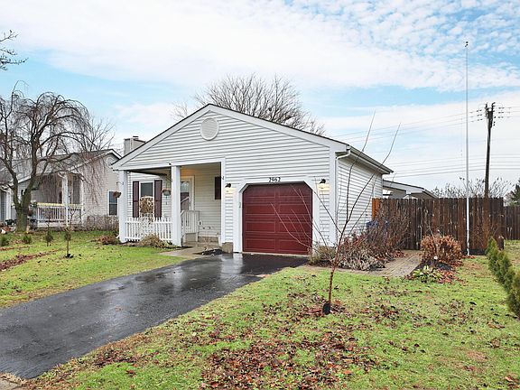 2nd image of 2962 Carlsbad Dr
