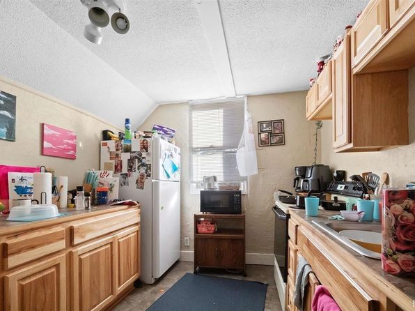 fort-wayne-indiana-73110350 picture