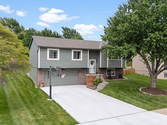 2nd image of 1138 Rawhide Rd