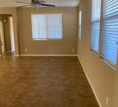 3rd image of 12528 N 154th Ave