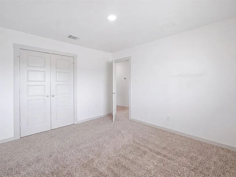 515 Millbrook Blvd — Photo 24