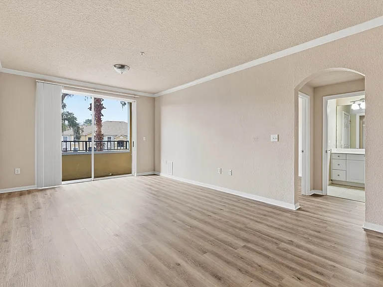 8539 W Gate Pkwy — Photo 12