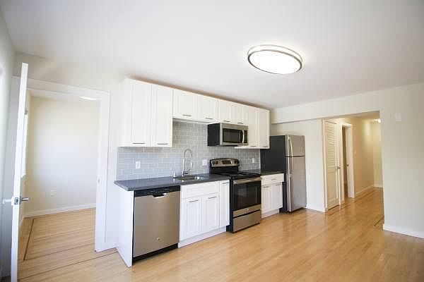 1st image of 1085 S Van Ness Ave APT 110